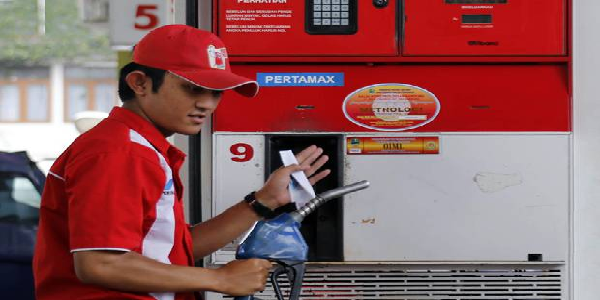 Harga Pertamax Cs Naik , Satu Lagi Hadiah Tahun Baru dari Pemerintah