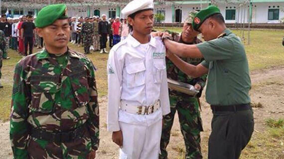 FPI dan TNI Latihan ala Militer di Banten