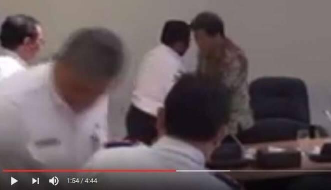 Video: Heboh Plt Gubernur DKI Sumarsono Diduga Terima Amplop