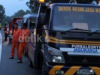 Retribusi Mobil Derek (atas permintaan pemilik) dan Tarif Resmi Derek Jalan Tol