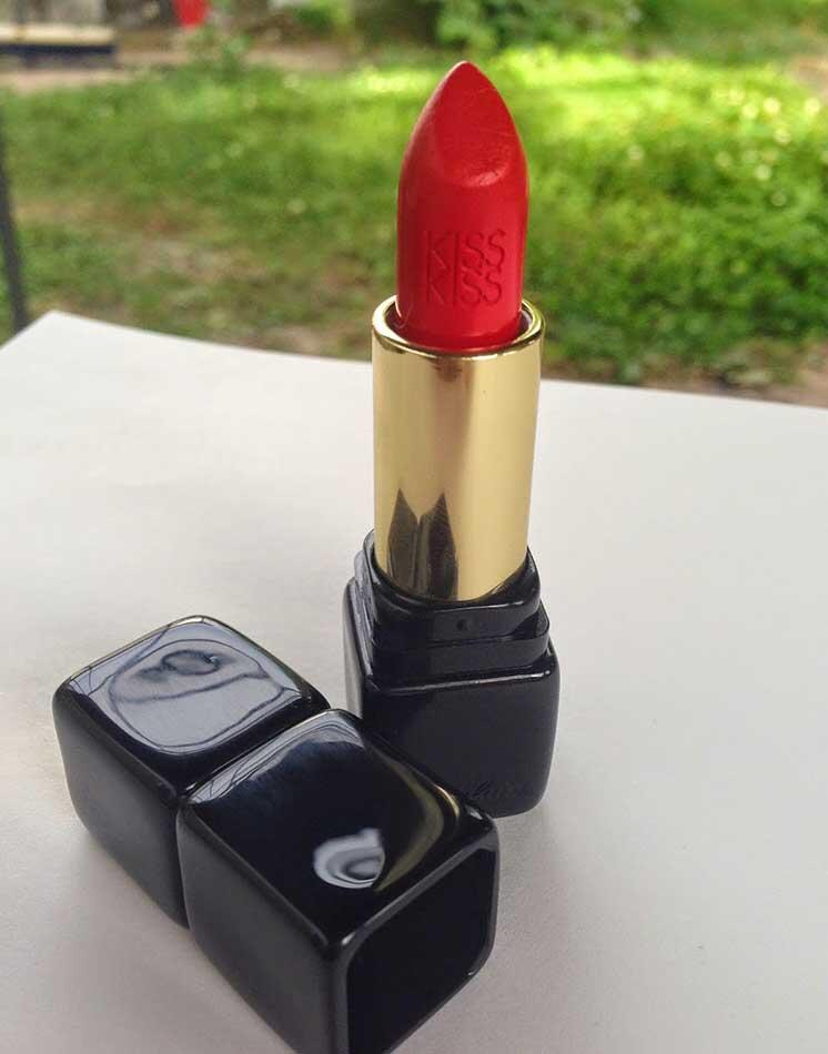 5 Lipstik Termahal di Dunia, Dibalut Emas dan Berlian
