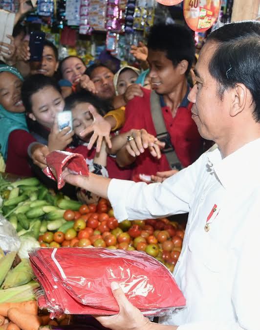 Presiden Datangi Pasar Kajen untuk Penuhi Janji