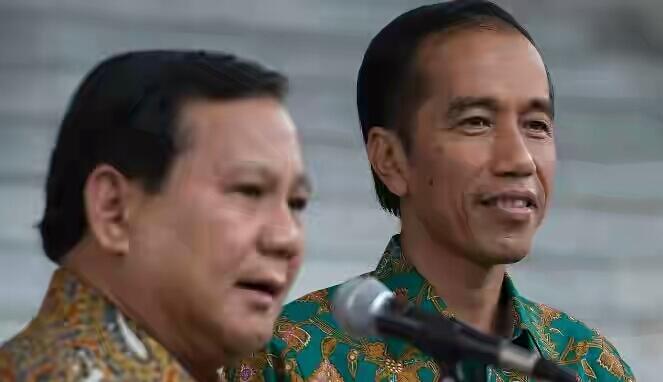 Jokowi dan Prabowo Contoh Ideal Negarawan Sejati