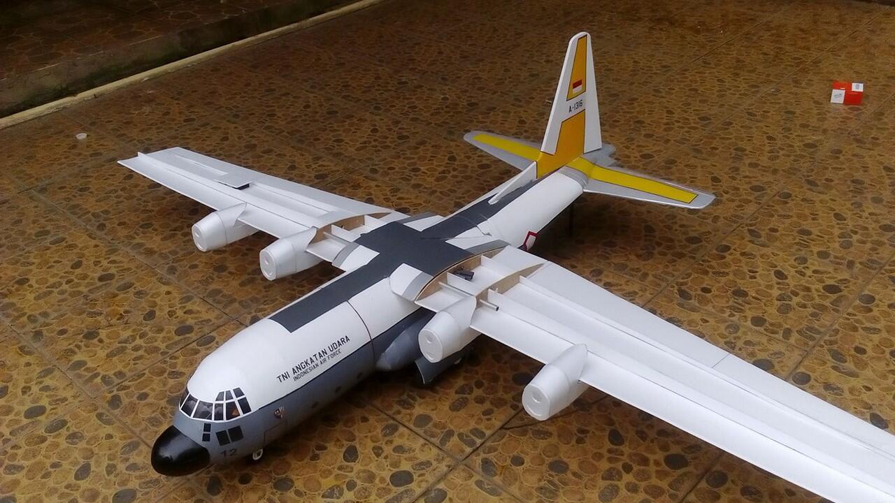 Pesawat C-130 Hercules TNI AU dari Gabus (RC)