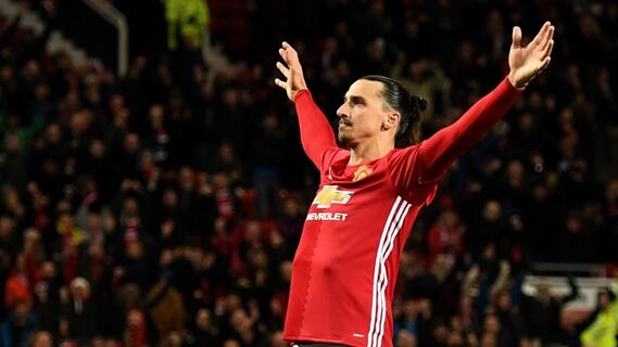 Mourinho Sebut Ibra Siap Tampil Kontra Liverpool
