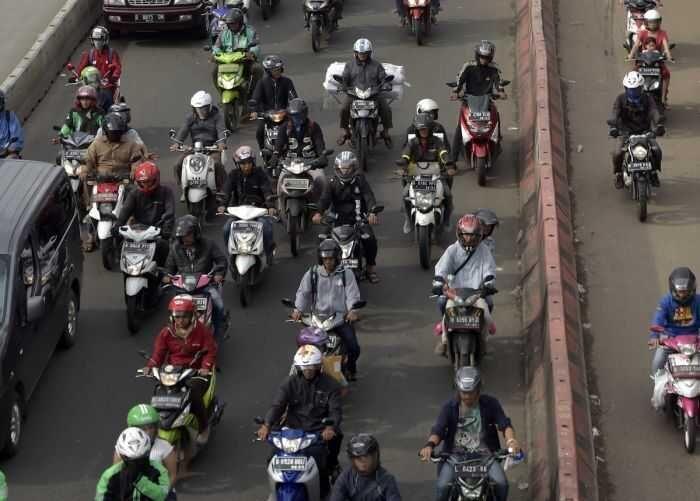 Penjualan domestik sepeda motor 2016 turun, angka ekspor naik