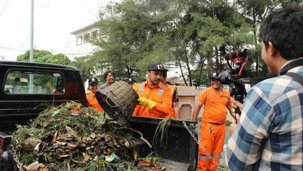  Giring Nidji Beraksi Jadi Pasukan Oranye, Ini Kata Pemprov DKI