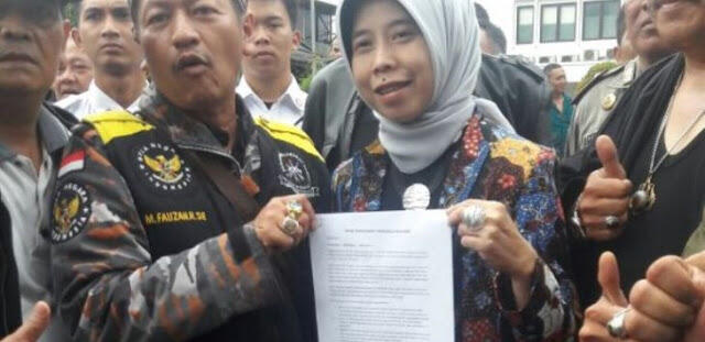 #Ormas Sunda Kirim Petisi Bubarkan FPI