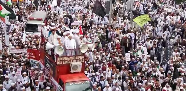 FPI Dan GNPF-MUI Desak Kapolri Copot Kapolda Metro, Kalbar Dan Jabar