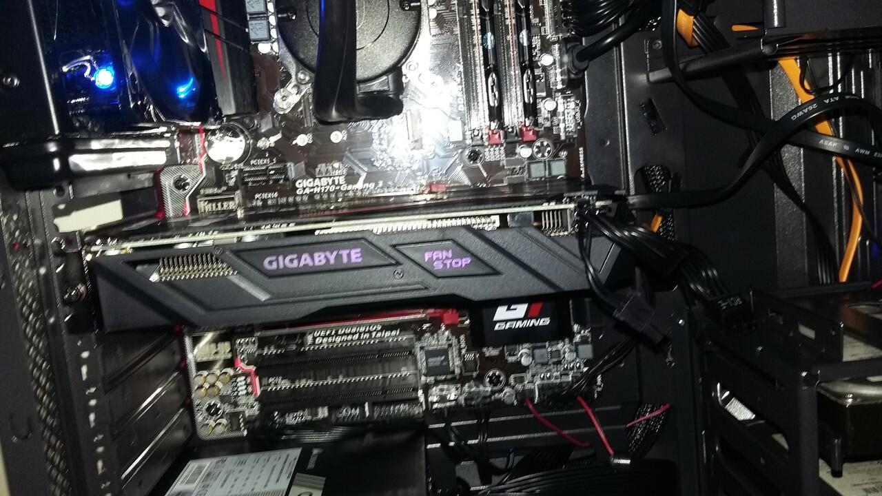 Vga Nvidia geforce GIGABYTE GTX 1050 TI G1 Gaming kipas mati