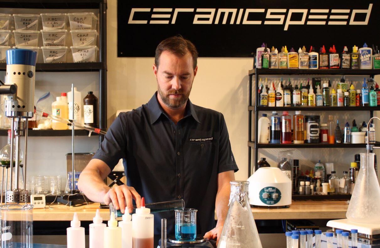 Kerjasama CeramicSpeed – Friction Facts Ciptakan Formula Pelumas Rantai Mutakhir