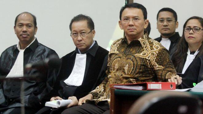 Ahok vs Fitsa Hats Siapakah yang Bohong?