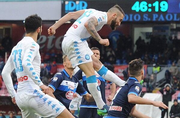 Napoli, Tajam di Depan Rapuh di Belakang