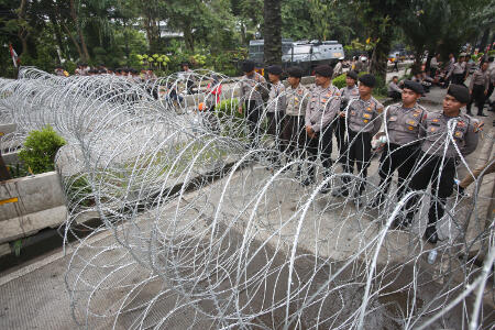Massa Berkurang, Polisi Kerahkan Ribuan Personel Jaga Sidang Ahok