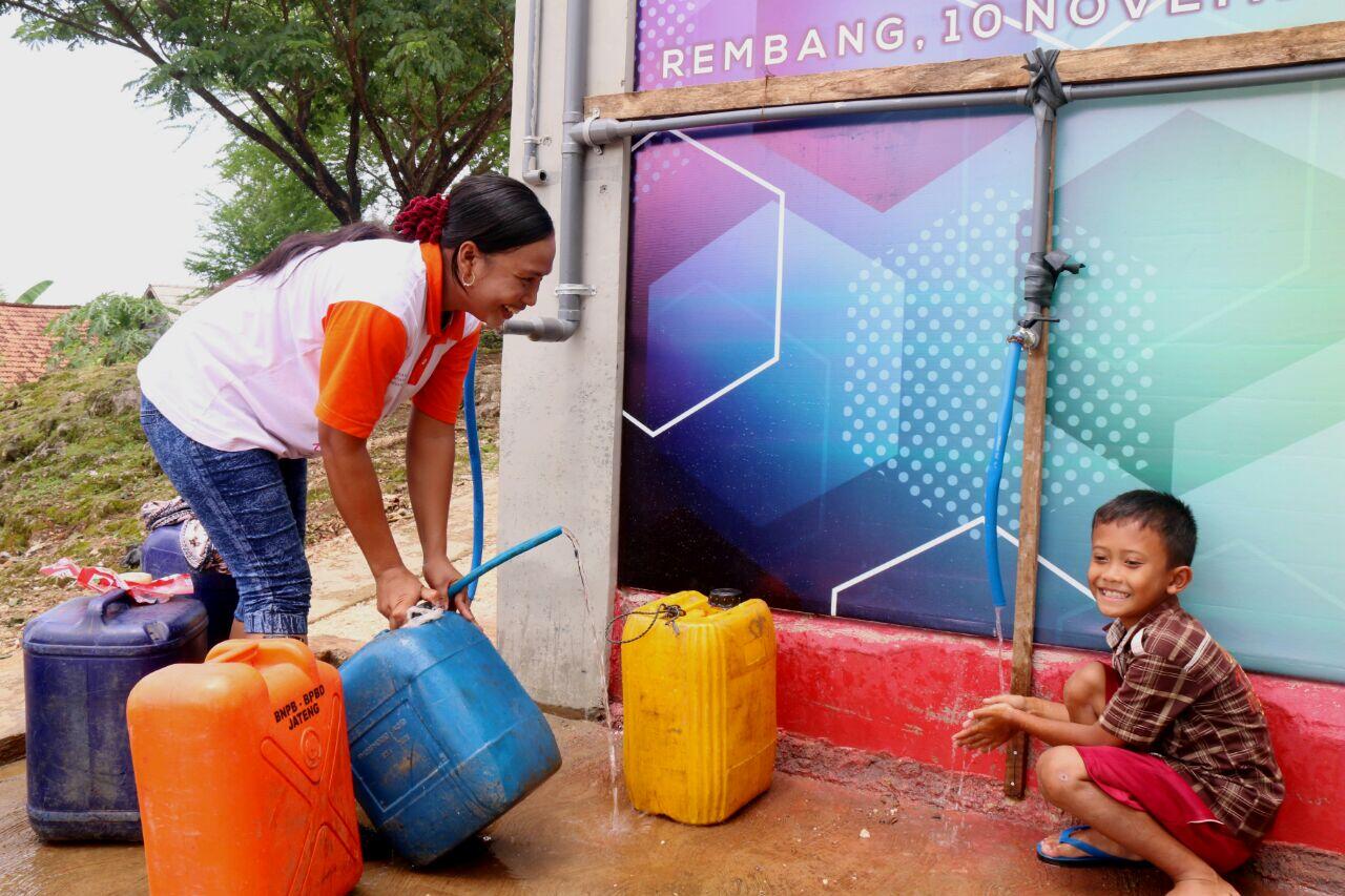 Menikmati Air Bersih berkat Semen Rembang