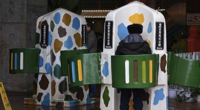 Heboh Urinal di Universitas China