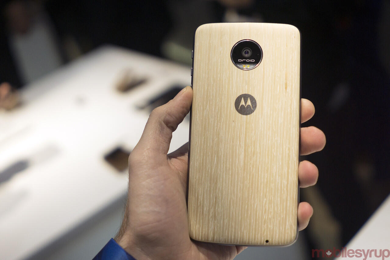 &#91;GREGETZ&#93; mengajar lebih mudah dengan MOTO Z