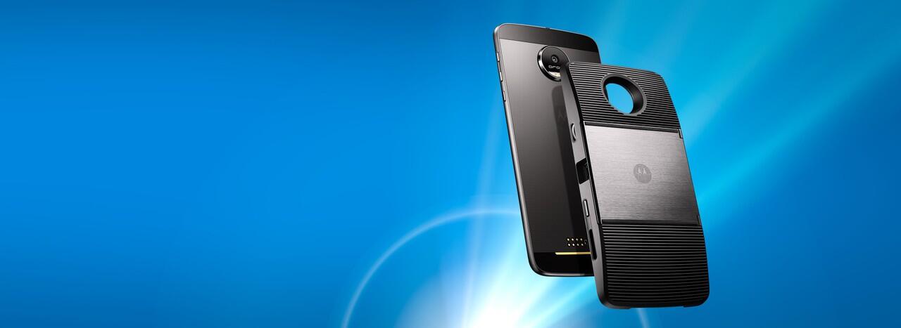 &#91;GREGETZ&#93; Luar Biasa, Projector Mod-nya Moto Z Bikin HP Jadi Proyektor!