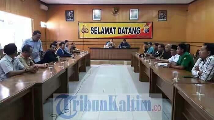 Aliansi Pemuda-Pemudi Islam Sampaikan Penolakan Kedatangan Wasekjen MUI