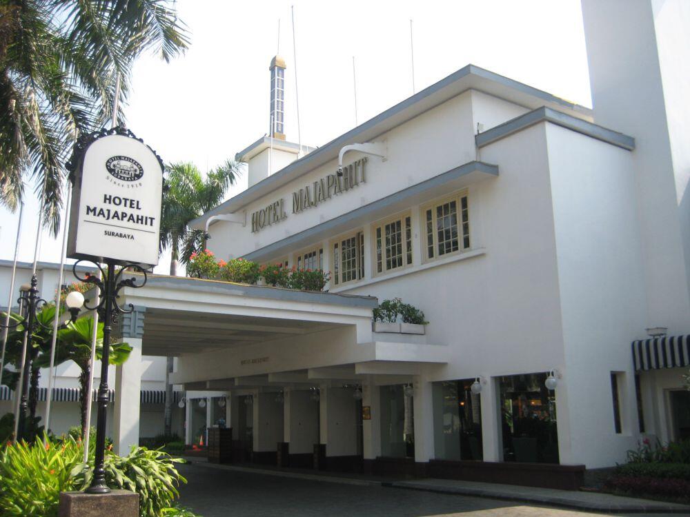 Hotel angker di indonesia, berani nginap di sana?