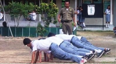 5 Kebohongan “Kecil” Populer Semasa Sekolah