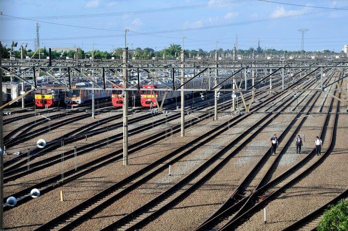 Kereta cepat Jakarta-Surabaya kian dekat