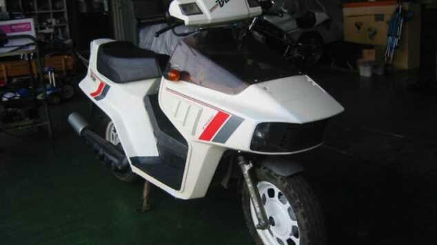 Honda Pernah Punya Honda Beat Dengan Mesin 50cc 2tak (Wow!!!)