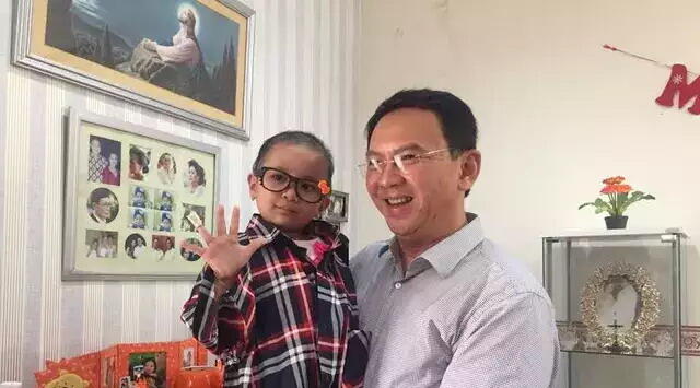 Pertemuan Haru Ahok dan Anak Penderita Leukimia