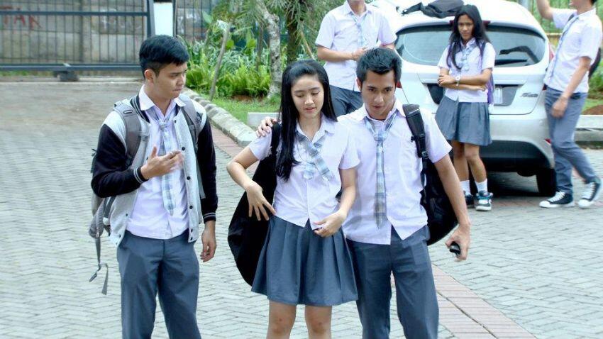 Bernostal-GILA Ke Jaman SMA Yuk Guys!!!