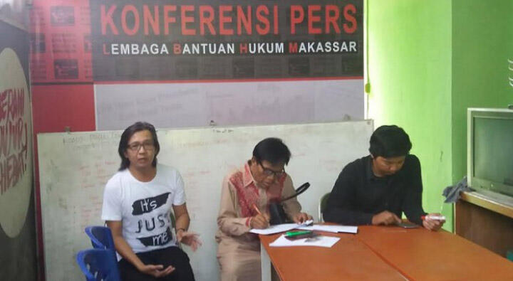 Ketua Waria Sulsel Lihat Wakapolres Soppeng Bawa Pentungan Bubarkan Paksa Porseni