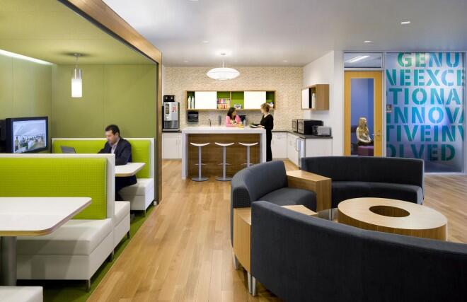 12 Inspirasi Desain Interior Kantor Penuh Warna (butuh inspirasi design masuk)