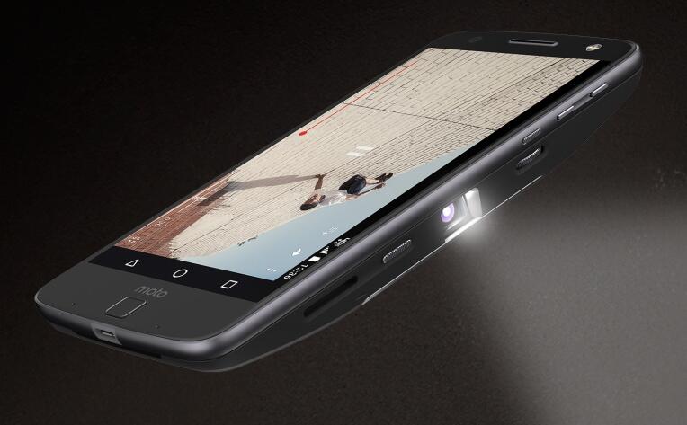 &#91;GREGETZ&#93; Bisa Presentasi Dadakan Dmn Aja Pakai Insta-Share-Projectr Mod nya Moto Z!