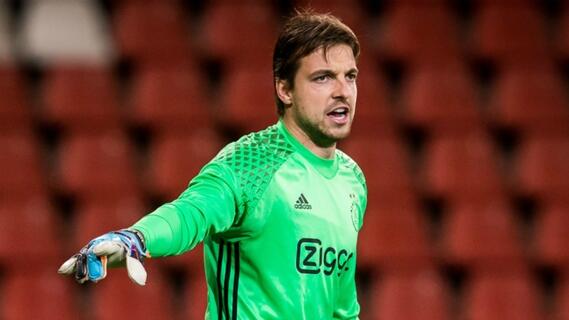 Chelsea Incar Kiper Belanda di Piala Dunia 2014