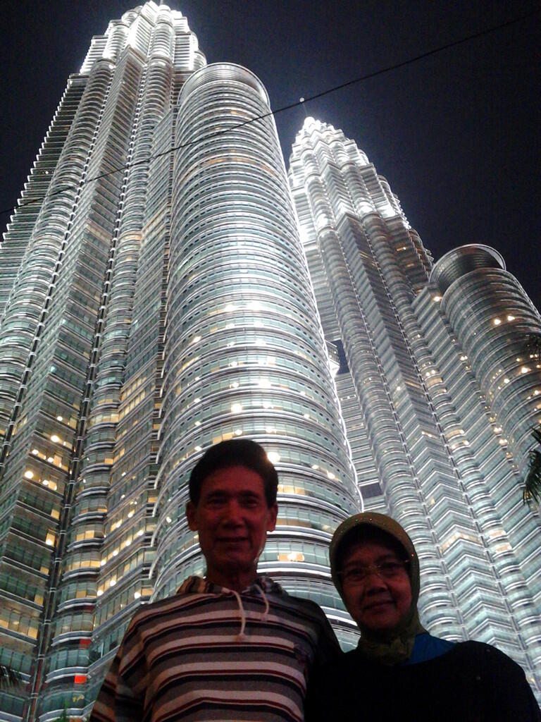 Travel Tour Kuala Lumpur
