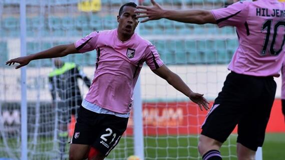 Juventus Siap Bajak Gelandang Palermo