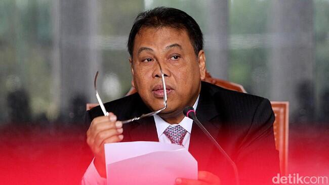 Ada Kabar OTT KPK, Ketua MK Akan Kumpulkan Hakim Konstitusi