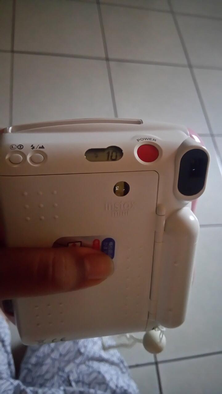(numpang tanya) flash instax 25s kedip kedip terus dan ngga bisa ngeshutter