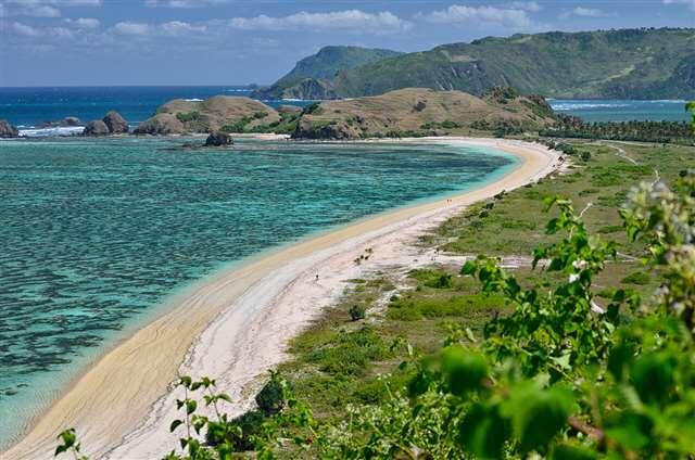 &#91;GATSUONE INFO&#93; Heboh #AyoKeMandalika Pantai di Kuta Lombok yang Melagenda