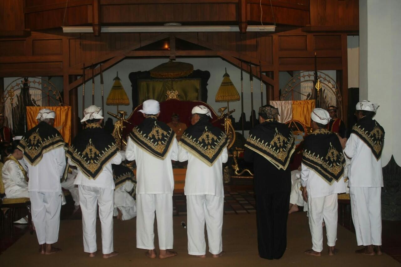 KETIDAKADILAN ADALAH MUSUH SEMUA GOLONGAN AGAMA DAN KEPERCAYAAN