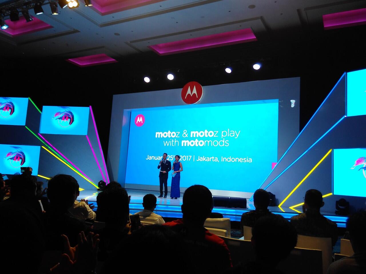 Peluncuran Duo Unik Dari Motorola, Moto Z dan Moto Z Play!