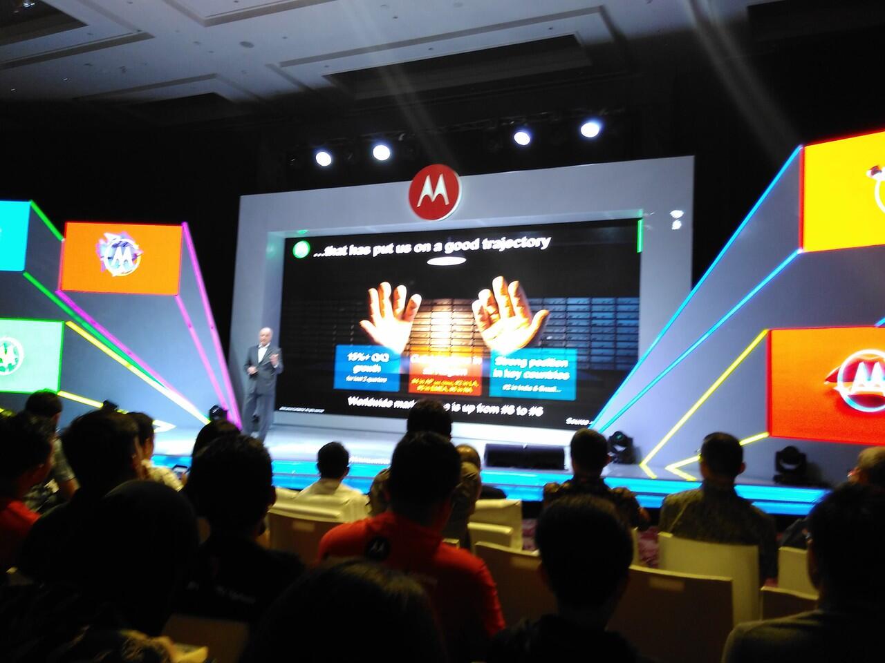 Peluncuran Duo Unik Dari Motorola, Moto Z dan Moto Z Play!