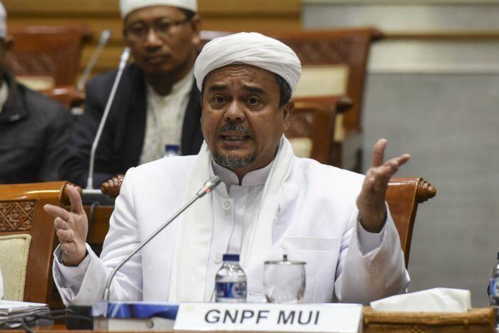 Firza Husein, kasus makar, dan kedekatannya dengan Rizieq