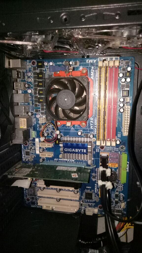Permasalahan Gigabyte M720 AM2+ 7DDR2