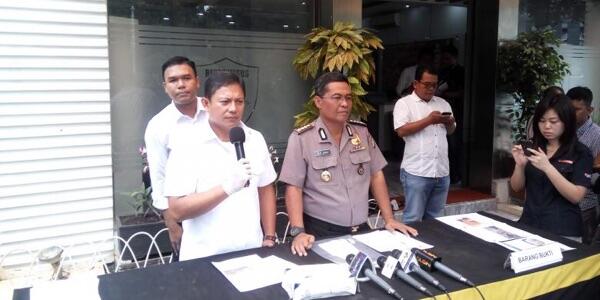 Rumah Firza Husein Digeledah Terkait Kasus Video "WhatsApp Chat"