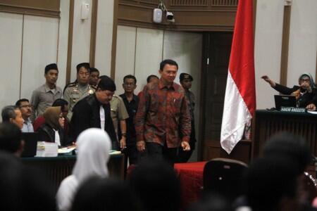 Ahok Memohon Maaf ke Ma'ruf Amin
