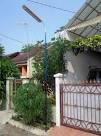 Derita Rumah Pinggir Jalan