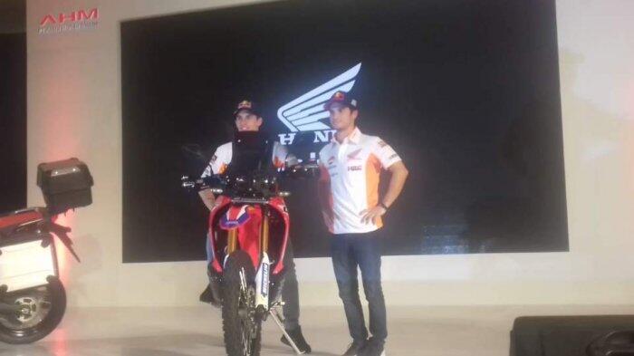 Sama-Sama Jinjit, Pedrosa dan Marquez Gantian Duduki CRF250 Rally