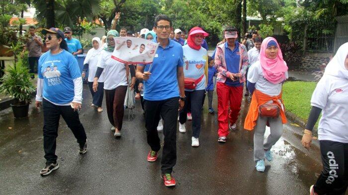 Pererat Silaturahmi Sandi Ajak Warga Jalan Sehat
