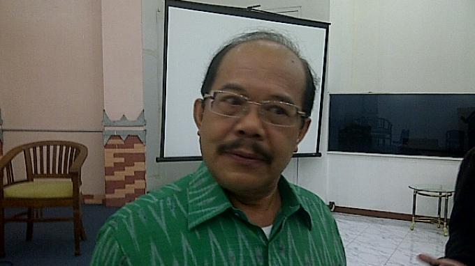 Pencopotan Direksi Pertamina Karena Adanya Matahari Kembar?