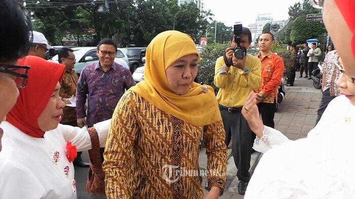 Warga Korban Banjir Manado Semringah Terima Bantuan Isi Rumah dari Mensos